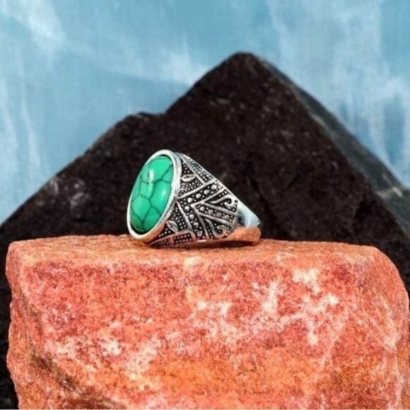 Peaks Jewelry Other - Lucas Arrow Mens Etched Silver Ring Green Turquoise Simulate Size 9.5 Gift Boxed